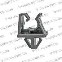 Фиксатор стойки капота GM нижний